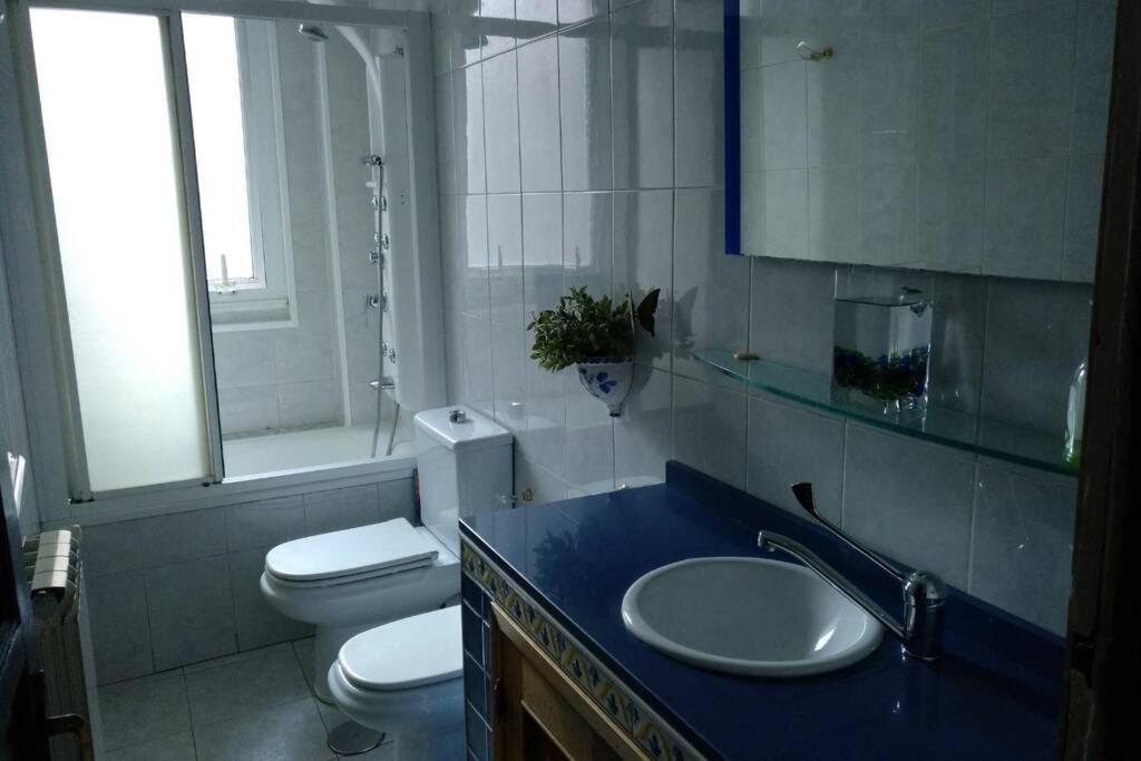 Appartement Apartamento Con Garaje Saint-Jacques-de-Compostelle Extérieur photo